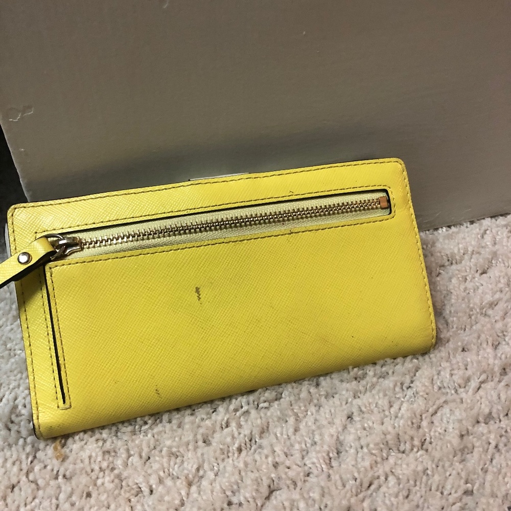 Wallet - Picture 4 of 5